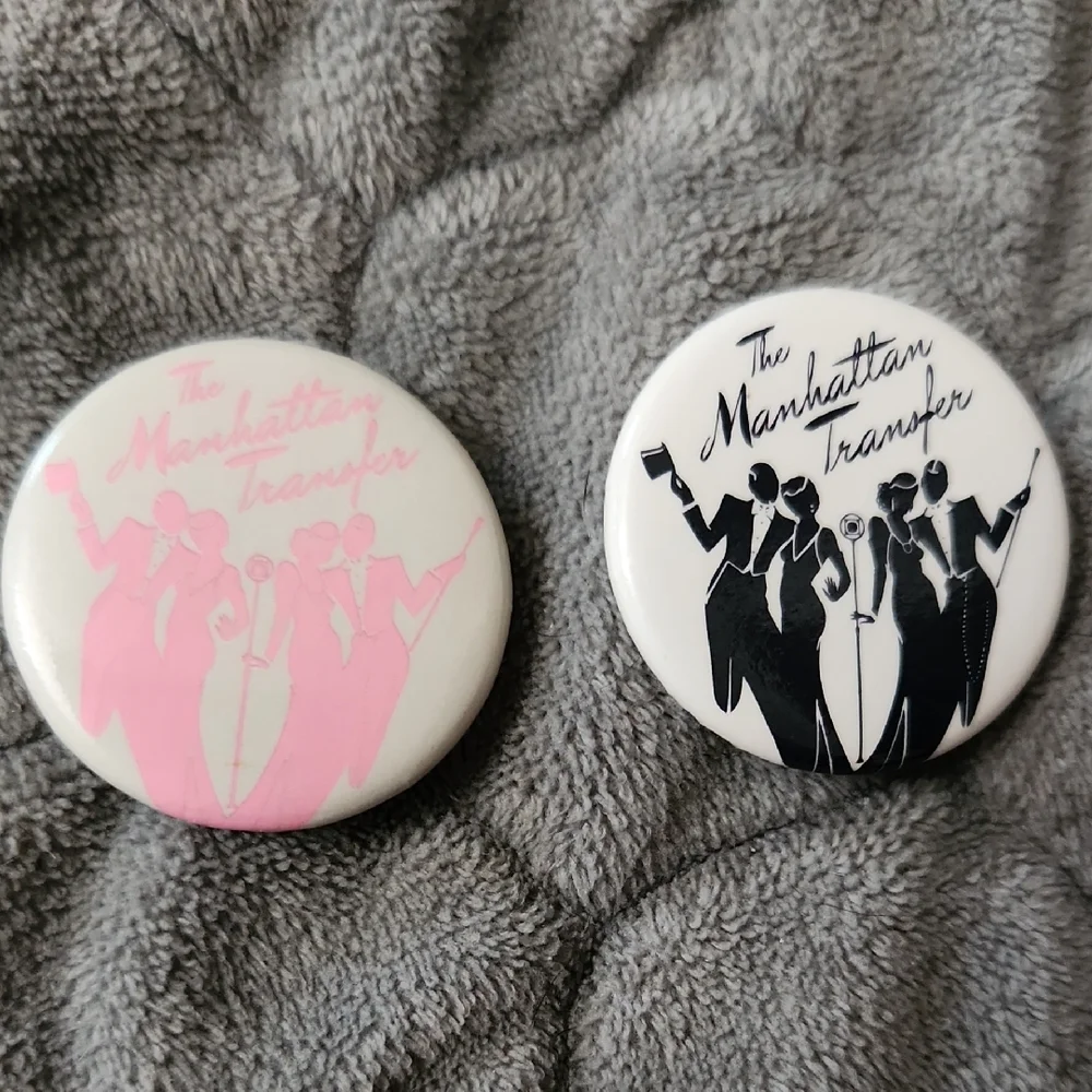 Buttons Assorted Colorful Pin Set - Picture 10 of 11